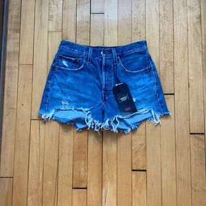 New High-Rise Levi Shorts